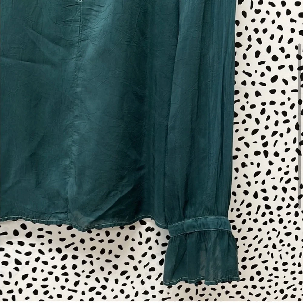 Maven West | Emerald Green Blouse - Picture 4 of 6